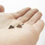Tiny triangle studs . Minim..