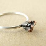 Minimalist ring. Freeform c..